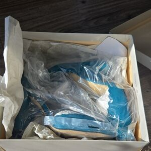 Marc Fisher Blue Heels